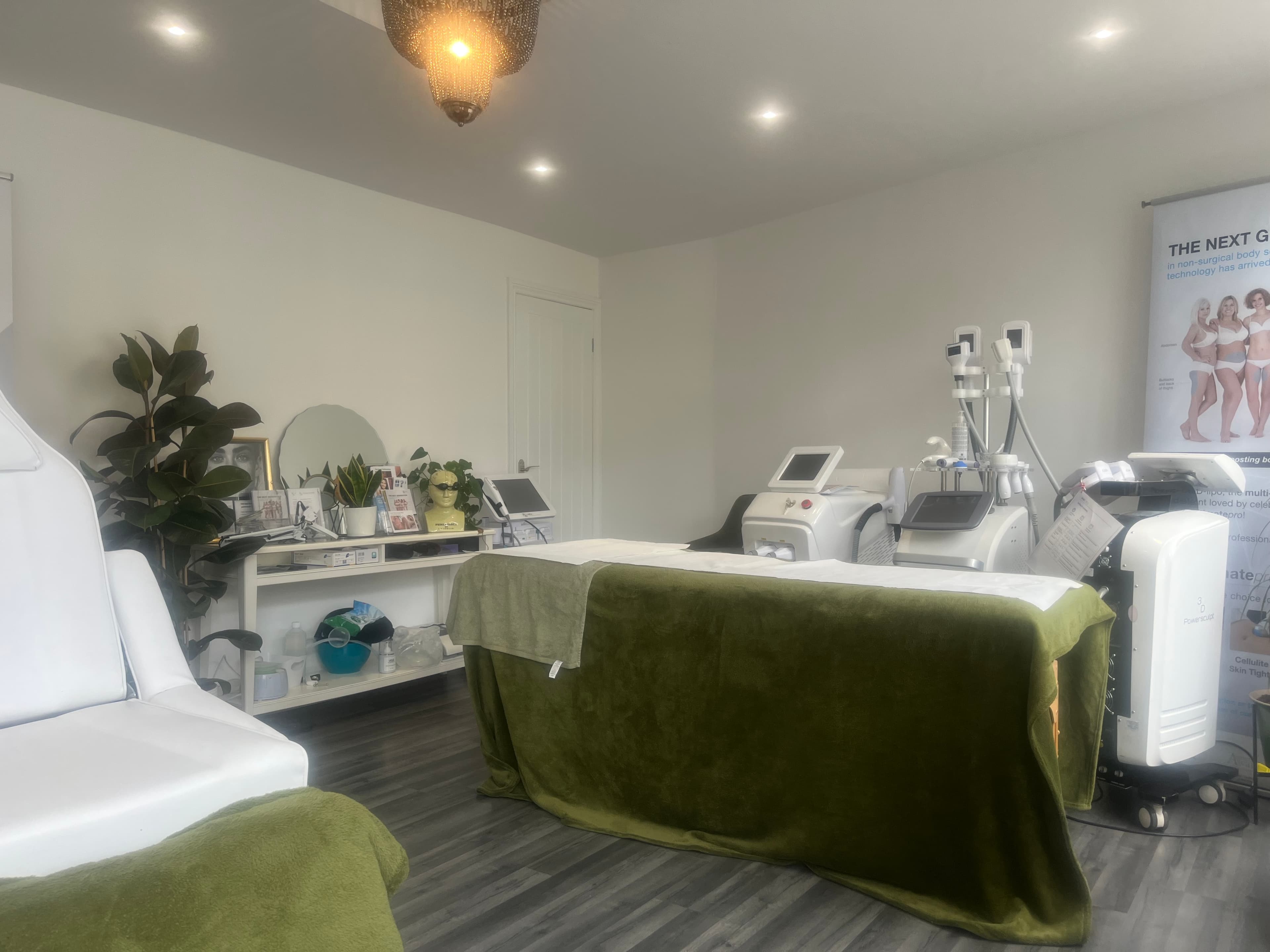 HBT Aesthetics clinic treatment room